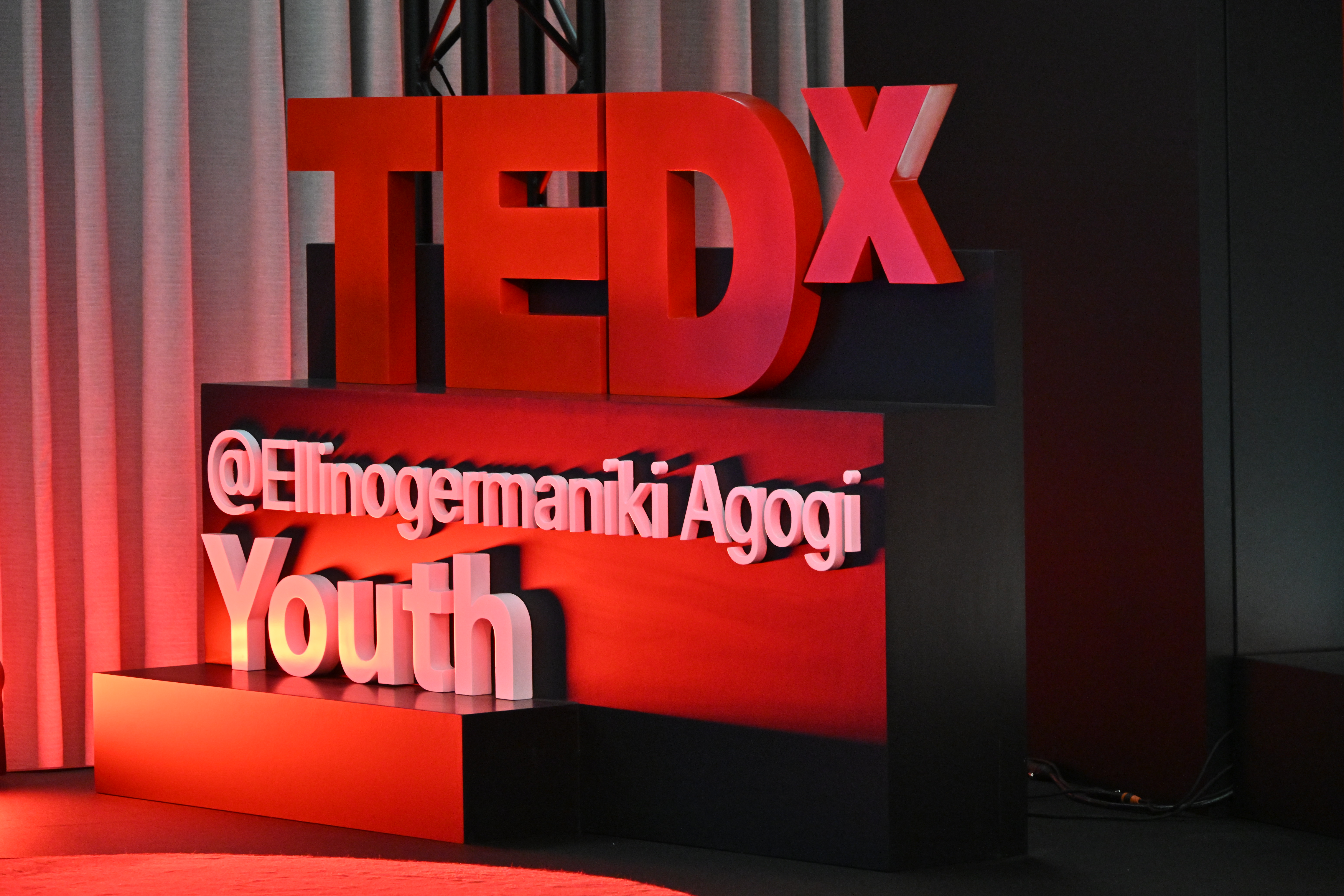 TEDxEllinogermaniki Agogi Youth - Το Σχολείο του Μέλλοντος